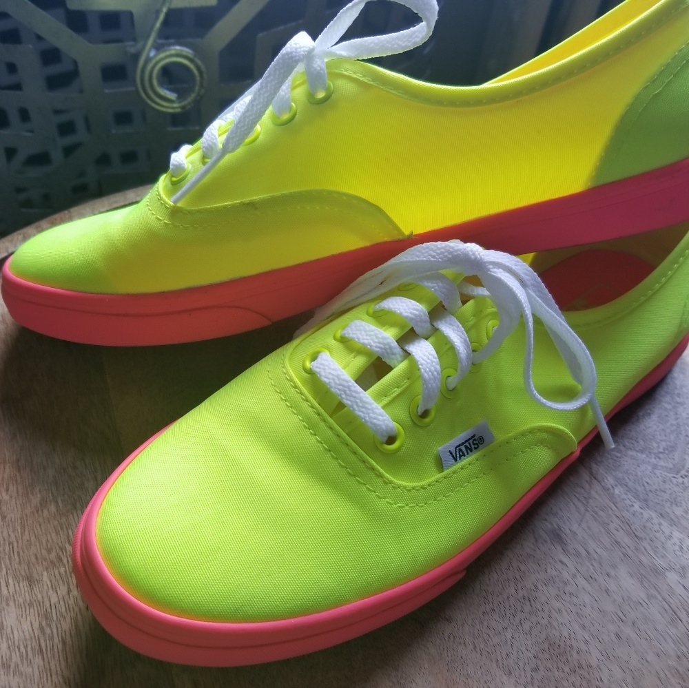 VANS Authentic Lo Pro Neon Pop Sneakers